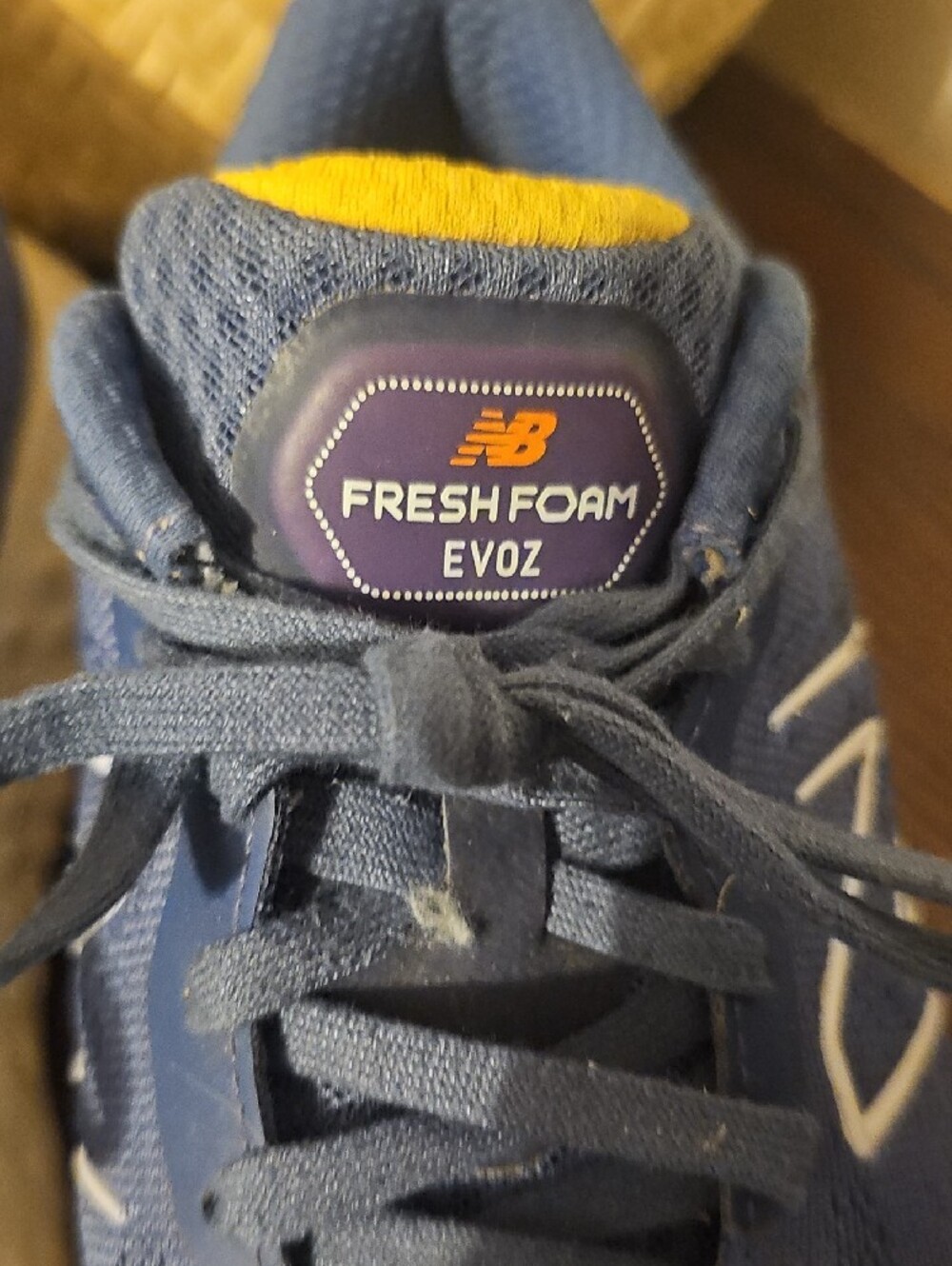 New Balance Women's Navy and Yellow Fresh Foam EvoZ Sneakers - Picture 4 of 7